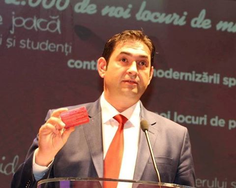 EMIL MOȚ AR TREBUI SĂ SE HOTĂRASCĂ CE VREA