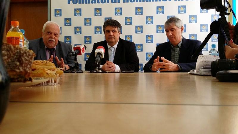 PNL SLATINA, CONDUCERE NOUĂ ÎN PRIMA CONFERINȚĂ DE PRESĂ: ÎNG….!