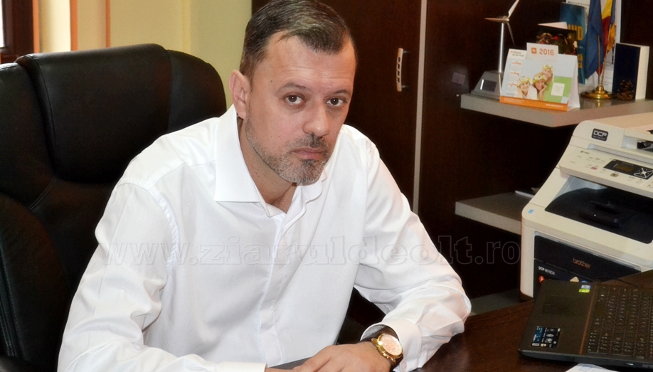 PE PERSOANĂ FIZICĂ: SE SCOT LA CONCURS FUNCȚIILE DE MANAGERI LA SPITALUL SLATINA ȘI SCHITU GRECI