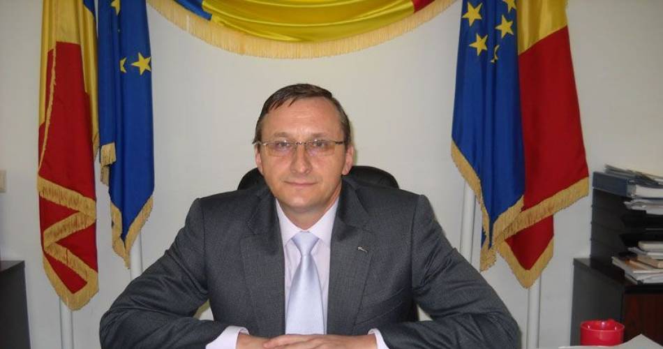 „ SERGIU„: NUMITUL AZI PREȘEDINTE ANFP, LEONID MOISIU, OMUL LUI VÂLCOV DE LA OLT, NOTE INFORMATIVE LA SECURITATE!