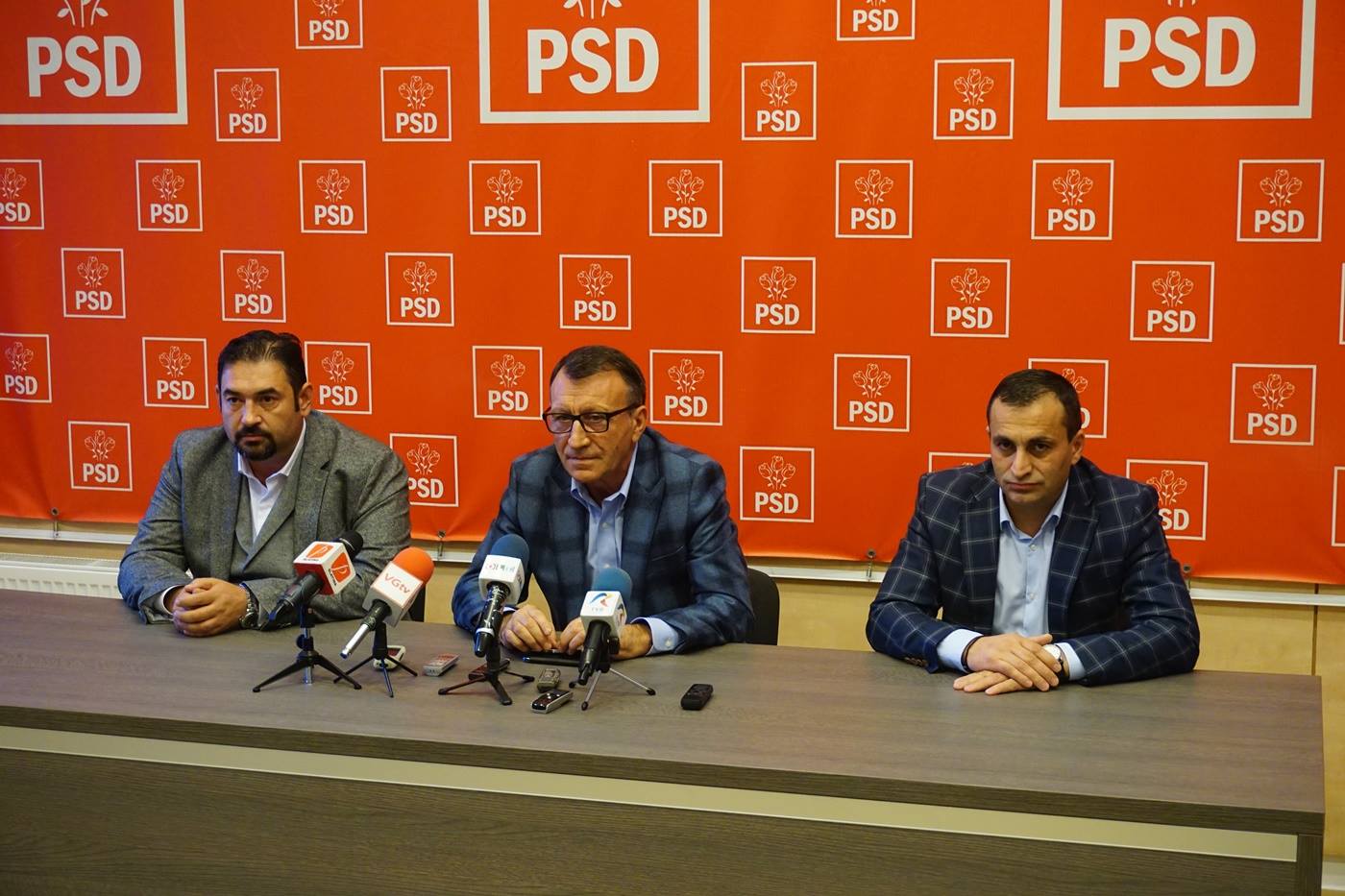 DIFERENȚE ȘI…ESENȚE!