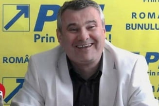GIGEL ŞTIRBU ,  BURDUCEA ÎN PARTID: NU ÎMBRĂŢIŞEAZĂ, DAR SĂ FIE PRIMIT!