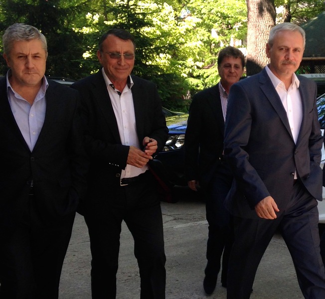 DRAGNEA, CU OCHII PE PREȘEDINȚIA PSD OLT. TRIMISUL SPECIAL VÂLCOV TREBUIE SĂ-L SCHIMBE PE STĂNESCU CU IORDACHE
