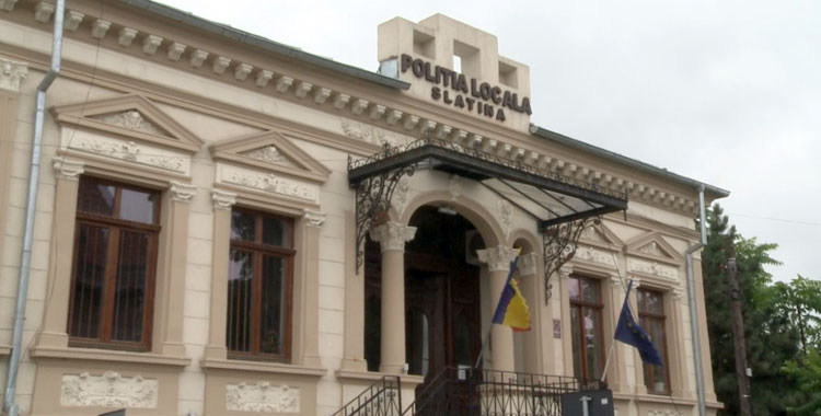 JACKPOT LA POLIȚIA LOCALĂ SLATINA! PROCEDURĂ SIMPLIFICATĂ DE 360 MII LEI FĂRĂ TVA DIN BUGETUL LOCAL!