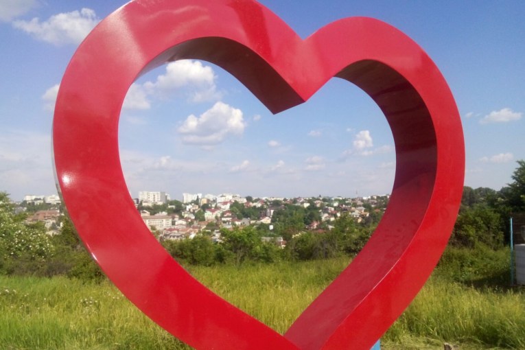 SLATINA, DRAGOSTEA LOR, BUGETUL GENEROS !