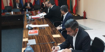 GOARNĂ PE FENTĂ !  ”BUCURIILE” CONTRACTELOR CAO/POIM ȘI PREȚUL REAL AL LUCRĂRILOR, SE BAT CAP ÎN CAP!