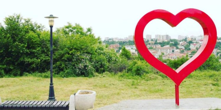SLATINA  ANIVERSARĂ ! ÎNTRE LUMINI ȘI UMBRE, REALITATE ȘI IPOCRIZIE