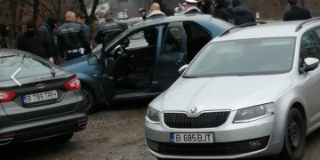 PATRU POLIȚIȘTI DE LA SERVICIUL POLIȚIA RUTIERĂ OLT PRINȘI ÎN FLAGRANT! CINE SUNT ACEȘTIA….