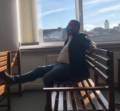 PUȘCA ȘI CUREAUA LATĂ, CE NE LĂFĂIAM ODATĂ !
