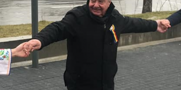 NIȚĂ ZGÂRIE UȘA LA PMP!