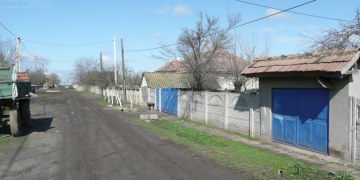 LA BRASTAVĂȚU! ROMÂNIA EDUCATĂ PE STIL NOU ȘI LABĂ DE URS !