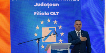 ADÂNC….! SOCLUL FORMEI FĂRĂ FOND!