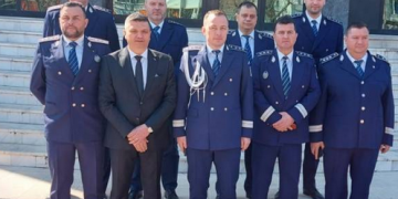 PREMIERĂ ÎN IPJ OLT! POLIȚIȘTI LA CONTAINER !