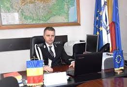 DIRECTORUL ȘCOLII DE POLIȚIE SLATINA, OFERTĂ CUMPĂRATĂ DE LA FIRMA SOȚULUI UNEI POLIȚISTE SUBORDONATĂ! FINUL ȘEF LA IPJ OLT, DĂ ȘI EL OK PENTRU O ÎNCREDINȚARE DIRECTĂ!