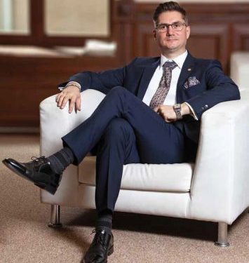 S-A RESUSCITAT ALIN TEODOR! FOSTUL PREȘEDINTE AL OFICIULUI NAȚIONAL PENTRU JOCURI DE NOROC A AJUNS LA FINANȚE OLT! CĂ DOAR NU ERA SĂ RĂMÂNĂ ÎN AFARA SISTEMULUI !