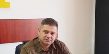 PRIMĂRIA SCORNICEȘTI SRL! DACĂ VIZIUNE NU E, NICI LUCRARE NU E! ȘI-A GĂSIT LOC SUB SOARELE VIZIUNII ȘI DELI ANIA! 150 000 LEI VALOAREA ACHIZIȚIEI DIRECTE!