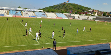 PAZA PE DRIBLING ȘI MII DE EURO LA CSM SLATINA !