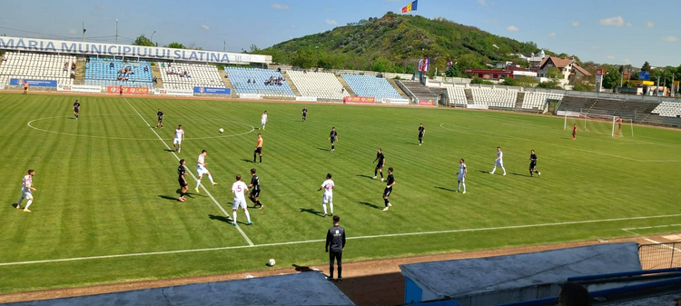 PAZA PE DRIBLING ȘI MII DE EURO LA CSM SLATINA !