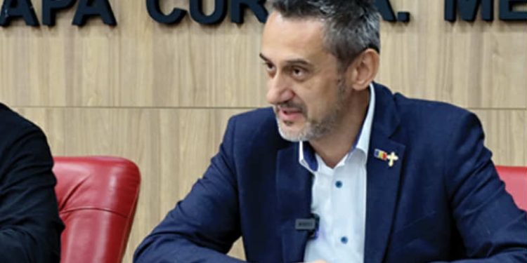 DECAPITĂRI ABUZIVE LA CAO OLT! ȘEFII DE SEDII SECUNDARE/CARACAL, SCORNICEȘTI, BALȘ ȘI CORABIA VOR FI DAȚI, POLITIC, AFARĂ !