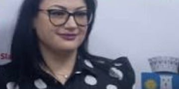 Gura aurită! Pe sugestii, ca de la producție, la din funcție!