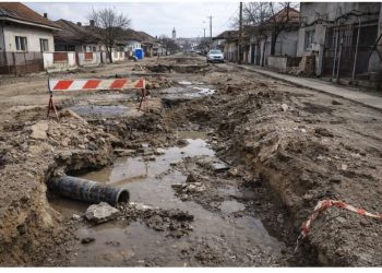 Miracol la Corabia! Adelin de la CAO transformă apa din țevile ruginite în aer condiționat de container