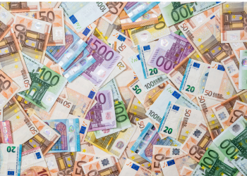 33 000 Euro (fără Tva) pentru cota de popularitate! Primăria Slatina plătește un sondaj politic sub forma unui ”studiu sociologic” din buzunarul cetățenilor