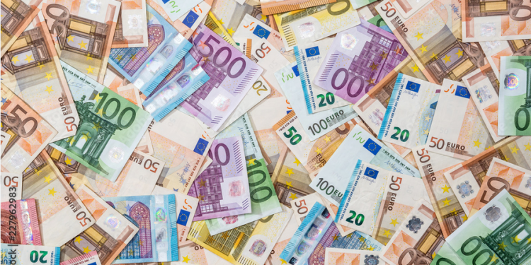 33 000 Euro (fără Tva) pentru cota de popularitate! Primăria Slatina plătește un sondaj politic sub forma unui ”studiu sociologic” din buzunarul cetățenilor